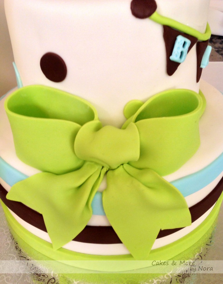 babyshower joshep brown blue green cake tres