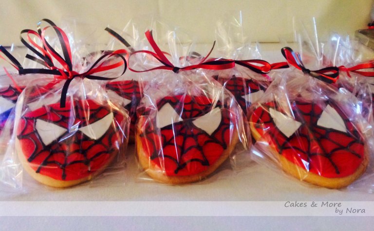 spiderman lined up cookies